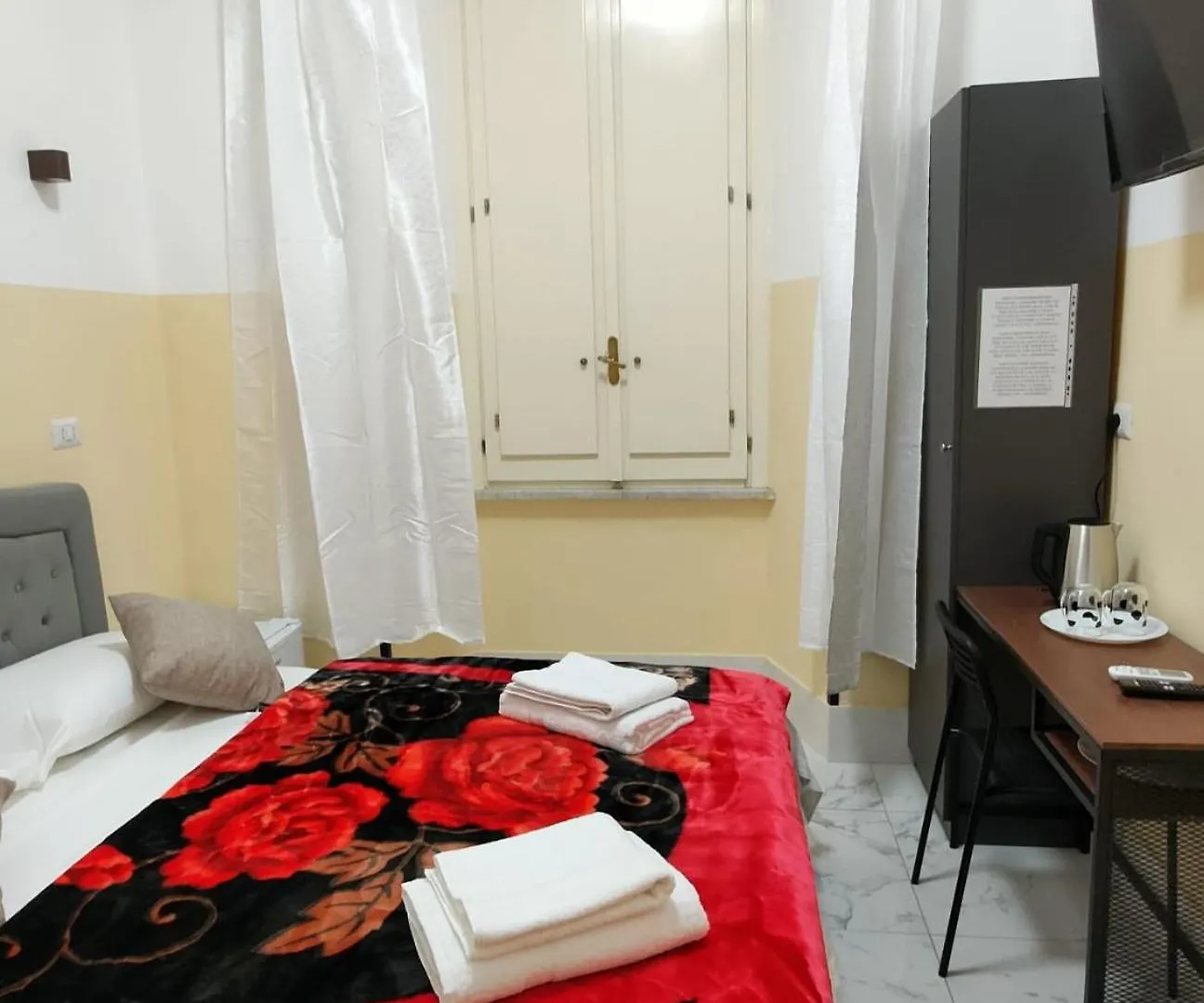 Rattazzi Roma Centro Hotel 0*, Rome