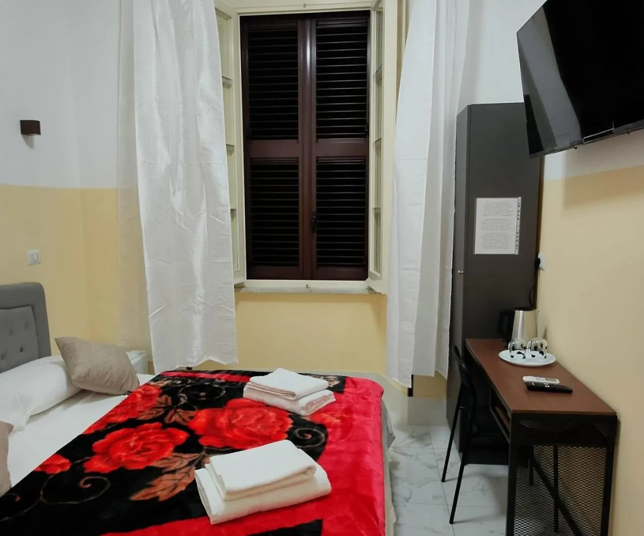 Rattazzi Roma Centro Hotel 0*, Rome Italy