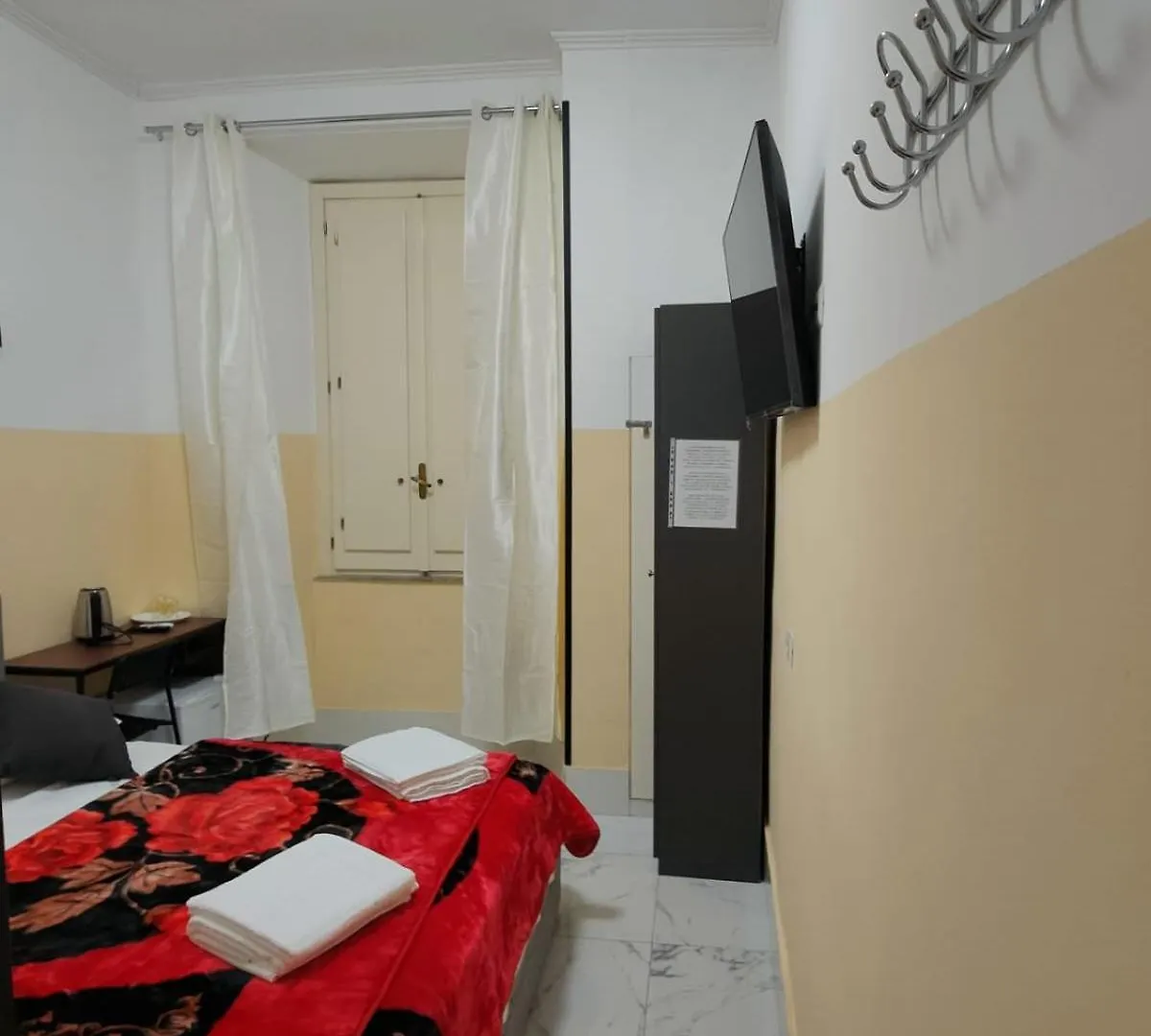 Rattazzi Roma Centro Hotel 0*, Rome